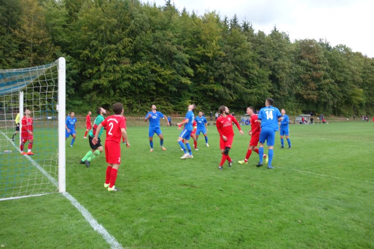 SpVgg B-S Bezwingt Türkgücü Freiburg Klar Mit 9:2 – Spvgg. Bollschweil ...